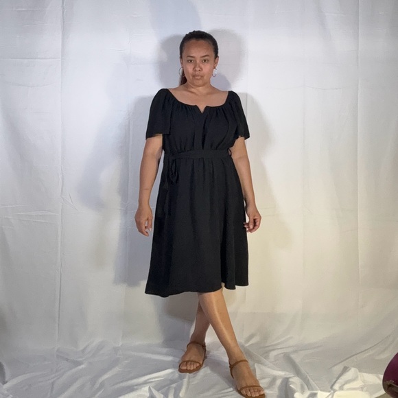 No Brand Dresses & Skirts - Black Midi Sundress with Puff Cap Sleeves